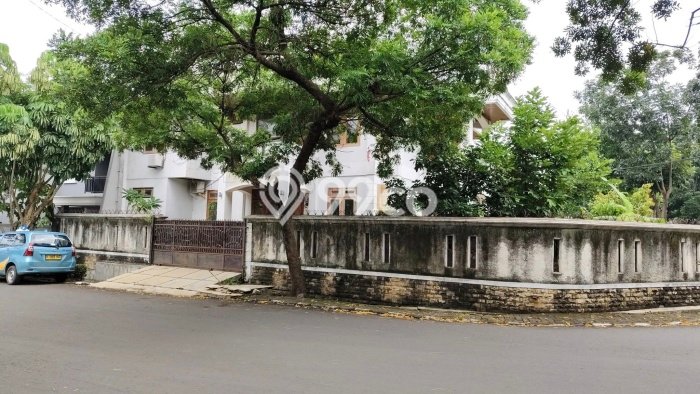 Jual Rumah Mewah Elegan Dengan View Eksklusif di Sektor 3A-Bintaro, Jakarta Selatan Jual Rumah Mewah Elegan Dengan View Eksklusif di Sektor 3A-Bintaro, Jakarta Selatan