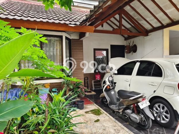 Jual Rumah Eksklusif 4 KT di Sektor 4 - Bintaro, Jakarta Selatan Jual Rumah Eksklusif 4 KT di Sektor 4 - Bintaro, Jakarta Selatan