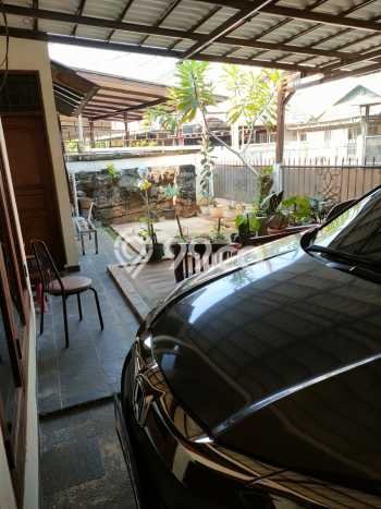 Rumah Modern Minimalis 3 KT Siap Huni di Ciputat Timur Rumah Modern Minimalis 3 KT Siap Huni di Ciputat Timur