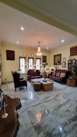 Rumah Luxury Modern Tanpa Renovasi di Bintaro Tangerang Selatan Rumah Luxury Modern Tanpa Renovasi di Bintaro Tangerang Selatan