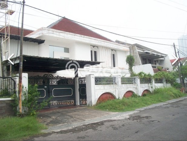 Rumah 6 Kamar di Pinggir Kota , Surabaya - Harga Menarik Rumah 6 Kamar di Pinggir Kota , Surabaya - Harga Menarik