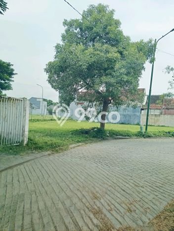 Dijual Tanah di Surabaya, Luas 300m2 - Dijual Tanah di Surabaya, Luas 300m2 -