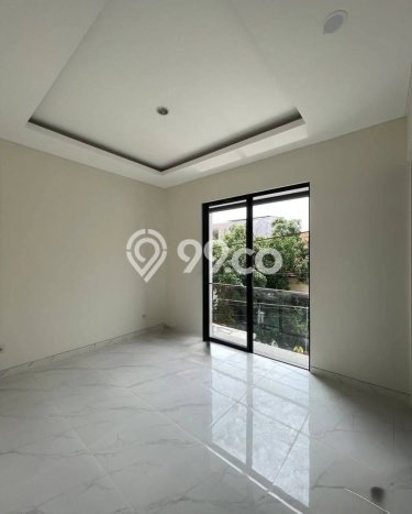 Jual Rumah Eksklusif 3 KT di Mulyosari, Surabaya Jual Rumah Eksklusif 3 KT di Mulyosari, Surabaya