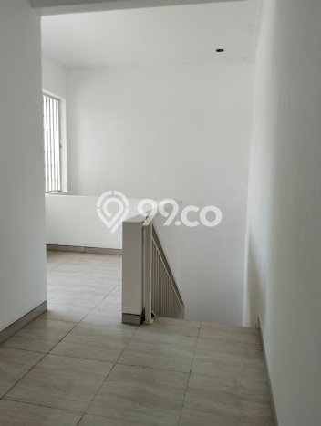 Dijual Rumah Luas Megah Dengan View Eksklusif di Laguna, Surabaya Dijual Rumah Luas Megah Dengan View Eksklusif di Laguna, Surabaya