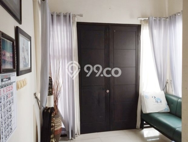 Rumah Luxury Modern Siap Huni di Mulyosari Surabaya Rumah Luxury Modern Siap Huni di Mulyosari Surabaya