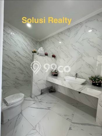 Ready to Use! Premium House LT 291m2 Desain Elegan di Condet Ready to Use! Premium House LT 291m2 Desain Elegan di Condet