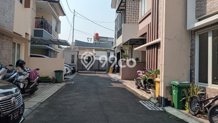 Rumah Modern 3 KT di Caman Bekasi Unfurnished Rumah Modern 3 KT di Caman Bekasi Unfurnished