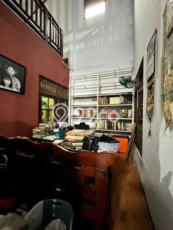 Dijual Hunian Rumah Nyaman 6 Kamar di Jatibening, Bekasi Dijual Hunian Rumah Nyaman 6 Kamar di Jatibening, Bekasi