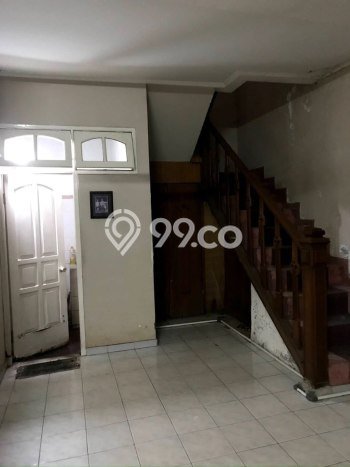 Rumah Luxury Modern Tanpa Renovasi di Pondok Kelapa Jakarta Timur Rumah Luxury Modern Tanpa Renovasi di Pondok Kelapa Jakarta Timur