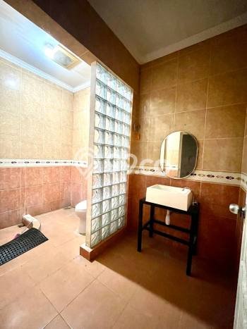 BEST INVESTMENT! Rumah area Jatibening, Luas 195m² LB 150m² BEST INVESTMENT! Rumah area Jatibening, Luas 195m² LB 150m²