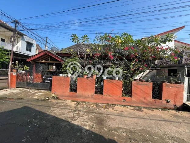 Rumah Luas Asri 3 KT Siap Pakai di Jatiwarna Bekasi Rumah Luas Asri 3 KT Siap Pakai di Jatiwarna Bekasi