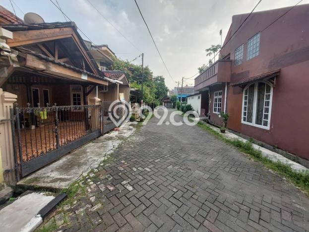 Rumah Modern Minimalis 5 Kamar Siap Huni di Bekasi Barat Rumah Modern Minimalis 5 Kamar Siap Huni di Bekasi Barat