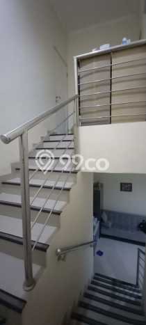 For Sale Hunian Rumah Terawat 4 Kamar di Sektor 5-Bintaro, Jakarta Selatan For Sale Hunian Rumah Terawat 4 Kamar di Sektor 5-Bintaro, Jakarta Selatan