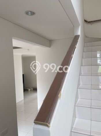 Hunian Asri 4 Kamar Tidur Dekat Fasilitas Umum di Alam Sutera, Tangerang Hunian Asri 4 Kamar Tidur Dekat Fasilitas Umum di Alam Sutera, Tangerang