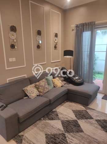 Rumah LT 180m² / LB 164m² Area Premium di Gading Serpong, Tangerang Rumah LT 180m² / LB 164m² Area Premium di Gading Serpong, Tangerang