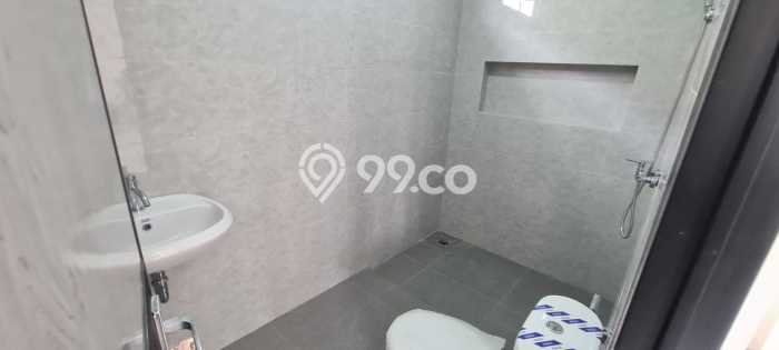 HARGA SPECIAL! Rumah Nyaman di Gading Serpong, Tangerang, LT 200m² Bangunan 350m² Bisa Nego! HARGA SPECIAL! Rumah Nyaman di Gading Serpong, Tangerang, LT 200m² Bangunan 350m² Bisa Nego!
