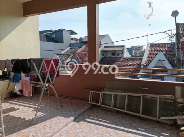 Rumah Asri LB 155m² View Gunung di Gading Serpong, Tangerang Rumah Asri LB 155m² View Gunung di Gading Serpong, Tangerang
