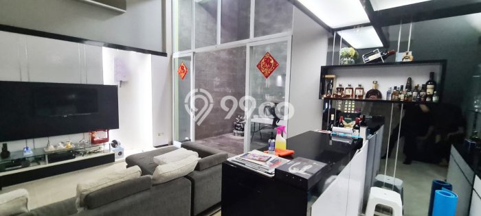 Rumah EXCLUSIVE! di Permata Buana, Jakarta Barat, LT 400m² Bangunan 220m², HARGA SPESIAL Rumah EXCLUSIVE! di Permata Buana, Jakarta Barat, LT 400m² Bangunan 220m², HARGA SPESIAL