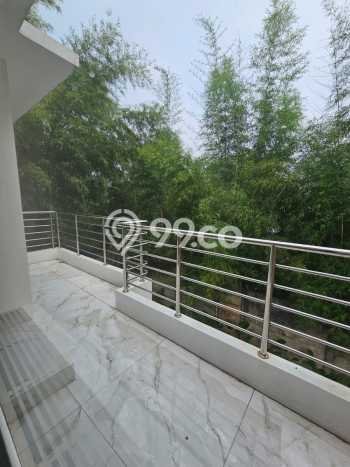 Rumah LT 216m² Dekat dengan Fasilitas Umum, Tangerang - Harga Menarik Rumah LT 216m² Dekat dengan Fasilitas Umum, Tangerang - Harga Menarik