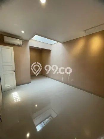PROMO SPESIAL! Rumah Ready Stock di Gading Serpong, Tangerang, LT 72m² Bangunan 114m² PROMO SPESIAL! Rumah Ready Stock di Gading Serpong, Tangerang, LT 72m² Bangunan 114m²