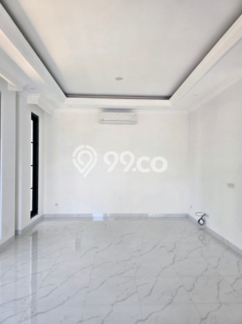Rumah Luxury Modern Tanpa Renovasi di BSD City Tangerang Rumah Luxury Modern Tanpa Renovasi di BSD City Tangerang