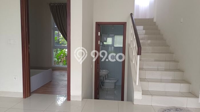 GOOD DEAL! Rumah di BSD City, 3 KM, Siap Huni, Luas 180m² Bangunan 125m² GOOD DEAL! Rumah di BSD City, 3 KM, Siap Huni, Luas 180m² Bangunan 125m²