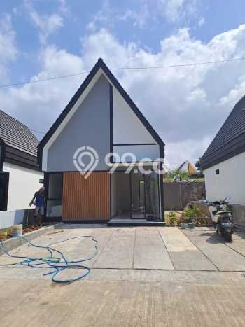 For Sale Rumah 2 Kamar Lokasi Ideal Nyaman dan Strategis di Mijen For Sale Rumah 2 Kamar Lokasi Ideal Nyaman dan Strategis di Mijen