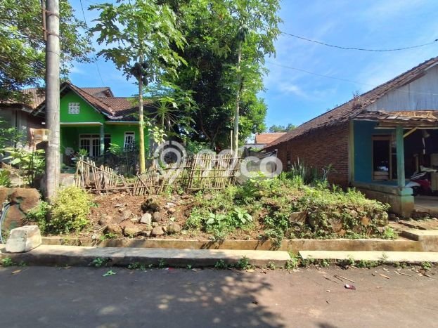 Tanah untuk Dijual Lokasi Gunung Pati, Semarang Luas 149m2 SHM Tanah untuk Dijual Lokasi Gunung Pati, Semarang Luas 149m2 SHM