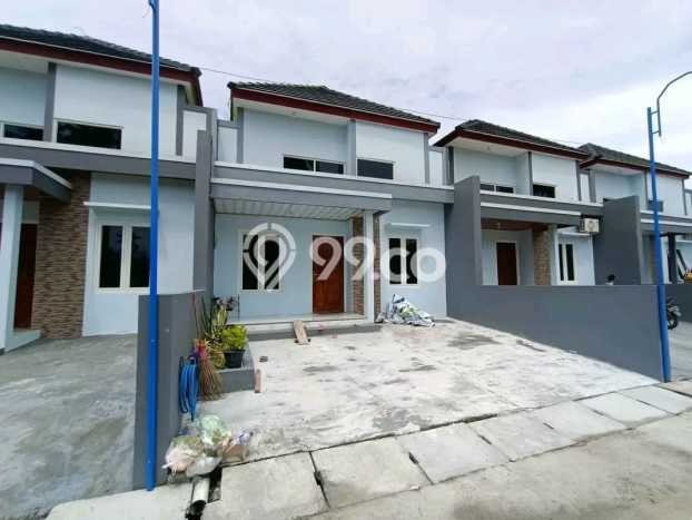 Jual Rumah Murah Meriah Genuk Punya 2 Kamar & LT 90m2 Jual Rumah Murah Meriah Genuk Punya 2 Kamar & LT 90m2