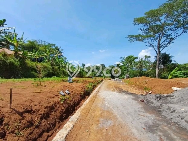 Dijual Tanah di Gunung Pati Semarang Luas 120m2 SHM Dijual Tanah di Gunung Pati Semarang Luas 120m2 SHM