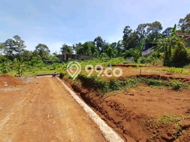 Dijual Tanah di Gunung Pati Semarang Luas 120m2 SHM Dijual Tanah di Gunung Pati Semarang Luas 120m2 SHM