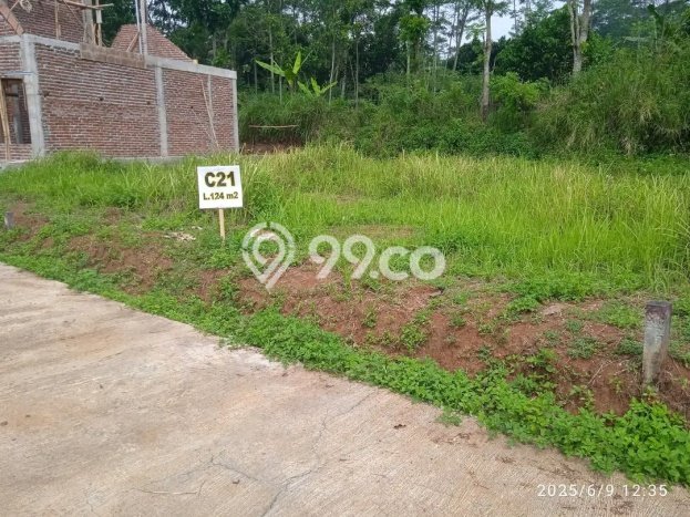 Lahan Kosong Dijual di Semarang dengan Area 125m2 Lahan Kosong Dijual di Semarang dengan Area 125m2