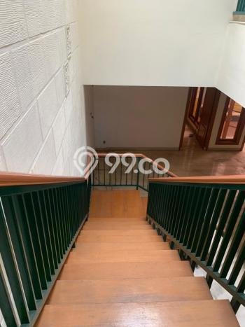 Rumah Luxury Modern Tanpa Renovasi di Pluit Jakarta Utara Rumah Luxury Modern Tanpa Renovasi di Pluit Jakarta Utara