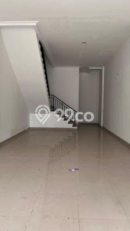 Area Ramai! Ruko Dijual di Golf Island untuk Bisnis Luas Bangunan 200m2 Area Ramai! Ruko Dijual di Golf Island untuk Bisnis Luas Bangunan 200m2