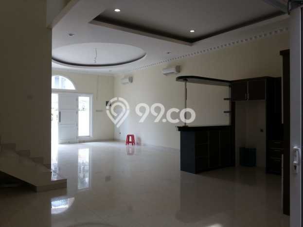 For Sale! Premium House LT 180m2 Desain Elegan di Muara Karang For Sale! Premium House LT 180m2 Desain Elegan di Muara Karang