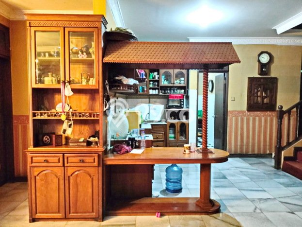 Rumah Mewah LB 258m2 Siap Huni Desain Elegan di Rawamangun, Jakarta Timur Rumah Mewah LB 258m2 Siap Huni Desain Elegan di Rawamangun, Jakarta Timur