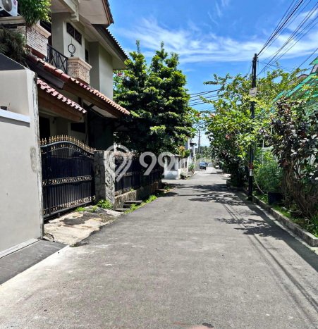 For Sale! Luxury House LT 86m2 Desain Modern di Rawamangun For Sale! Luxury House LT 86m2 Desain Modern di Rawamangun