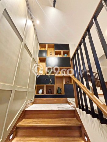 Rumah Luxury Modern Tanpa Renovasi di Rawamangun Jakarta Timur Rumah Luxury Modern Tanpa Renovasi di Rawamangun Jakarta Timur