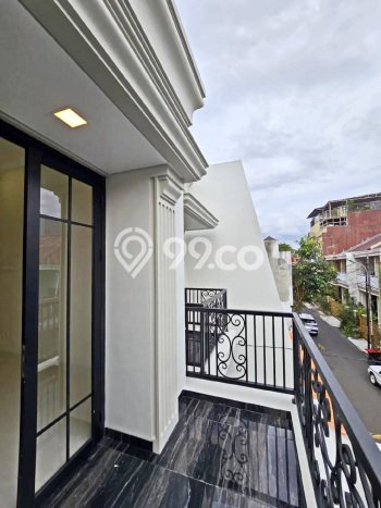 Hunian Mewah LB 220m2 Siap Huni Desain Elegan di Rawamangun, Jakarta Timur Hunian Mewah LB 220m2 Siap Huni Desain Elegan di Rawamangun, Jakarta Timur