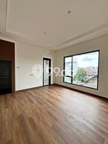 Hunian Elit LB 160m2 Siap Pakai Desain Elegan di Rawamangun, Jakarta Timur Hunian Elit LB 160m2 Siap Pakai Desain Elegan di Rawamangun, Jakarta Timur