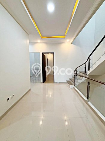 Rumah Luxury Modern Siap Huni di Rawamangun Jakarta Timur Rumah Luxury Modern Siap Huni di Rawamangun Jakarta Timur
