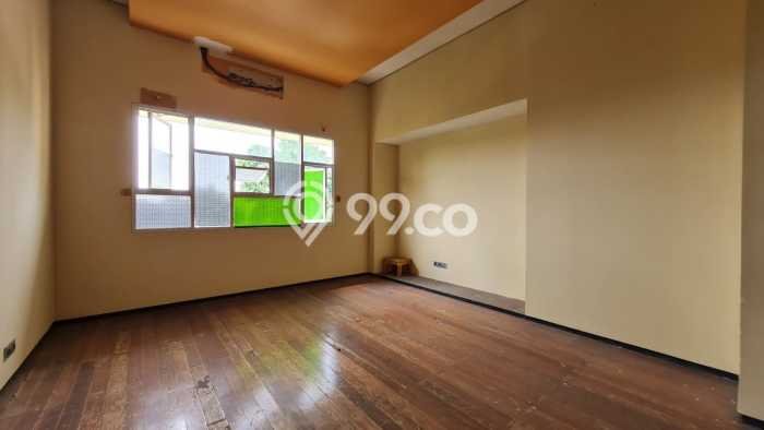 Jual Rumah Luas Elegan Dengan View Cantik di Kelapa Dua, Depok Jual Rumah Luas Elegan Dengan View Cantik di Kelapa Dua, Depok