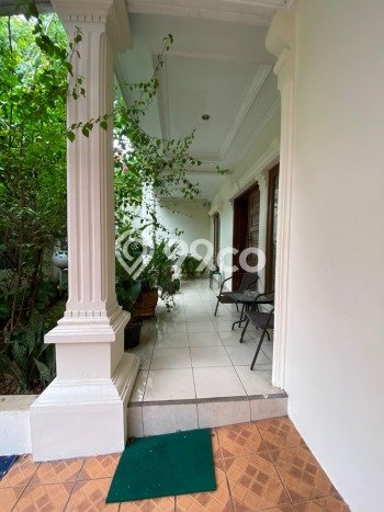 Siap Huni Hunian Elit 5 Kamar di Cinere Dekat ke Mana Pun Siap Huni Hunian Elit 5 Kamar di Cinere Dekat ke Mana Pun