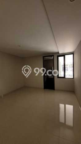 SIAP HUNI! Rumah Asri di , Luas 120m2m² Bangunan 320m2m² SIAP HUNI! Rumah Asri di , Luas 120m2m² Bangunan 320m2m²