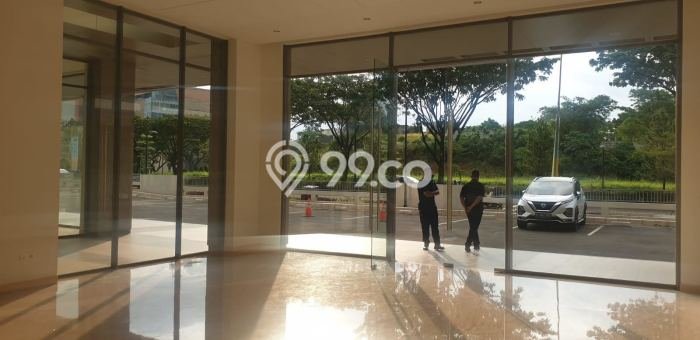 Komersial Dijual di Serpong Tangerang Selatan dengan Luas Bangunan 656m2 Komersial Dijual di Serpong Tangerang Selatan dengan Luas Bangunan 656m2