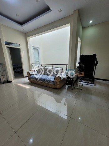 Rumah Elit Modern Tanpa Renovasi di Serpong Regency Melati Mas Tangerang Selatan Rumah Elit Modern Tanpa Renovasi di Serpong Regency Melati Mas Tangerang Selatan