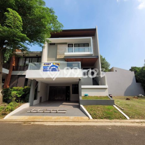 SIAP HUNI! Rumah Asri di , Luas 120m2m² Bangunan 320m2m² SIAP HUNI! Rumah Asri di , Luas 120m2m² Bangunan 320m2m²