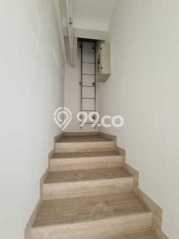 Unit Kantor Dijual di Tangerang LT 151m2 & LB 649m2 Unit Kantor Dijual di Tangerang LT 151m2 & LB 649m2