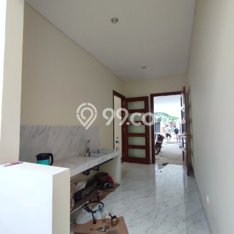 Rumah Luxury Modern Siap Huni di BSD Puspita Loka Tangerang Rumah Luxury Modern Siap Huni di BSD Puspita Loka Tangerang