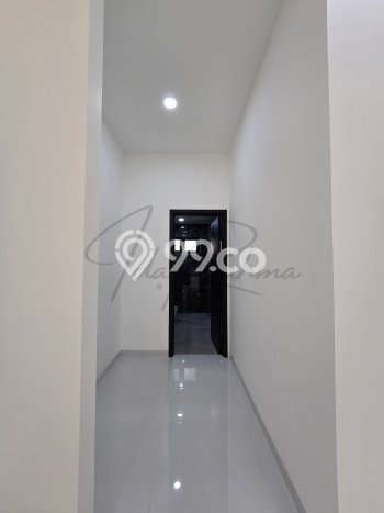 Ready to Use! Premium House LT 375m2 Desain Elegan di BSD Puspita Loka Ready to Use! Premium House LT 375m2 Desain Elegan di BSD Puspita Loka